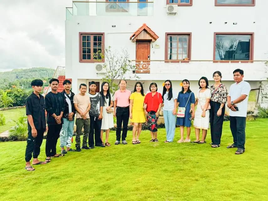 KTK staff group at a company outing