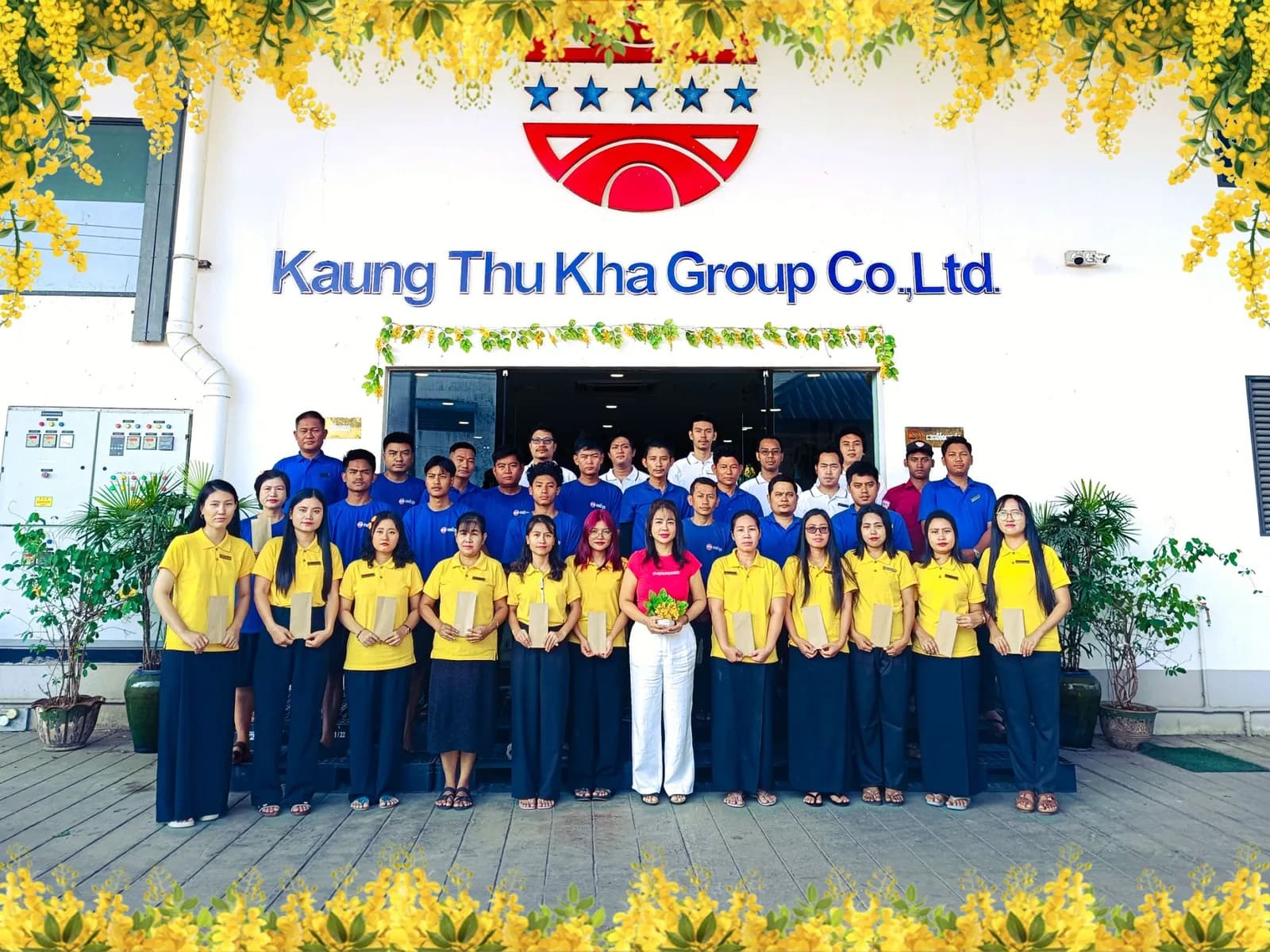 KTK staff and company photograph 6